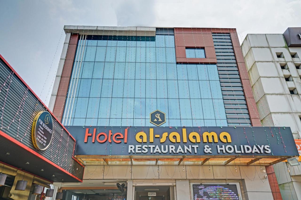 Capital O 87015 Hotel Al Salama Kochi Buitenkant foto